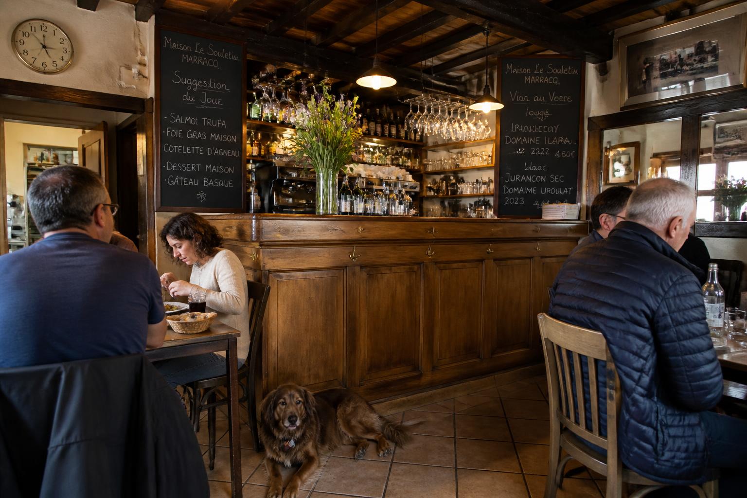 découvrez la renaissance de la maison le souletin à bayonne, dans le quartier marracq, portée par le talent culinaire exceptionnel de deux frères.