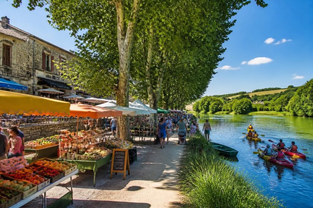 préparez vos vacances d'été en lot-et-garonne et découvrez les activités incontournables à ne pas manquer ce jeudi 23 juillet pour des moments inoubliables en famille ou entre amis.